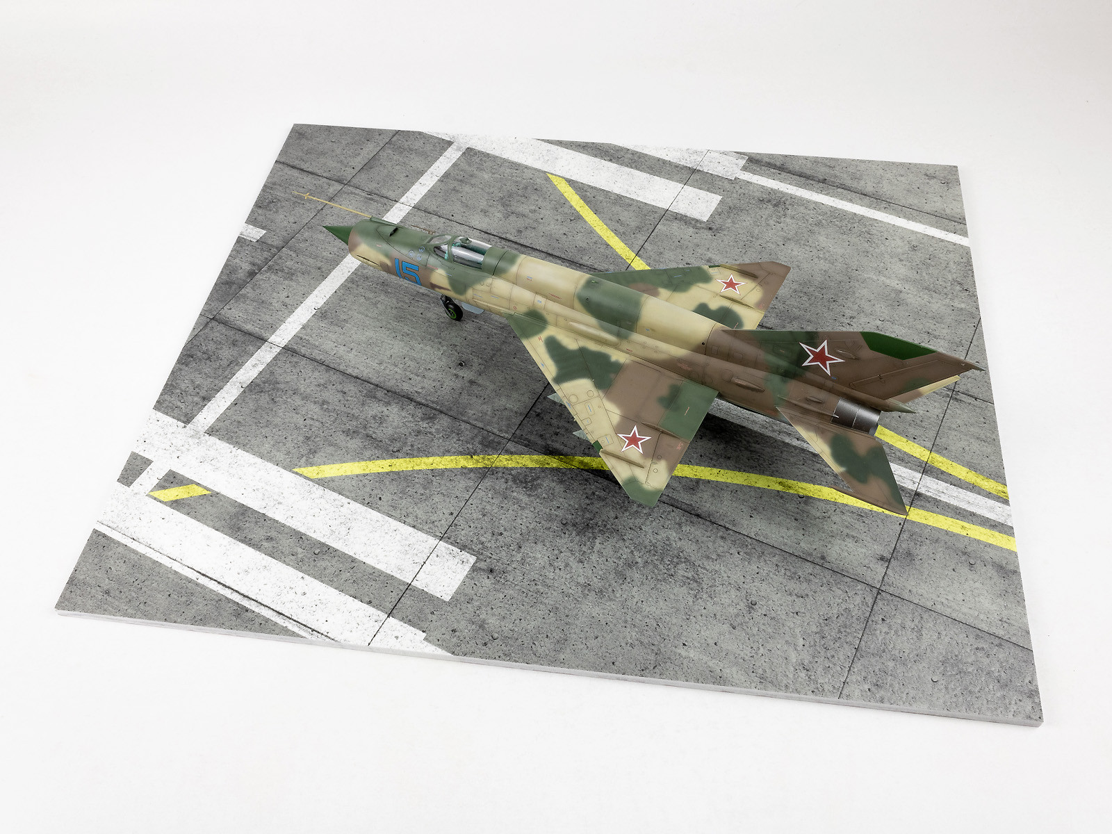 Modern NATO Airfield Type 6 380x320mm